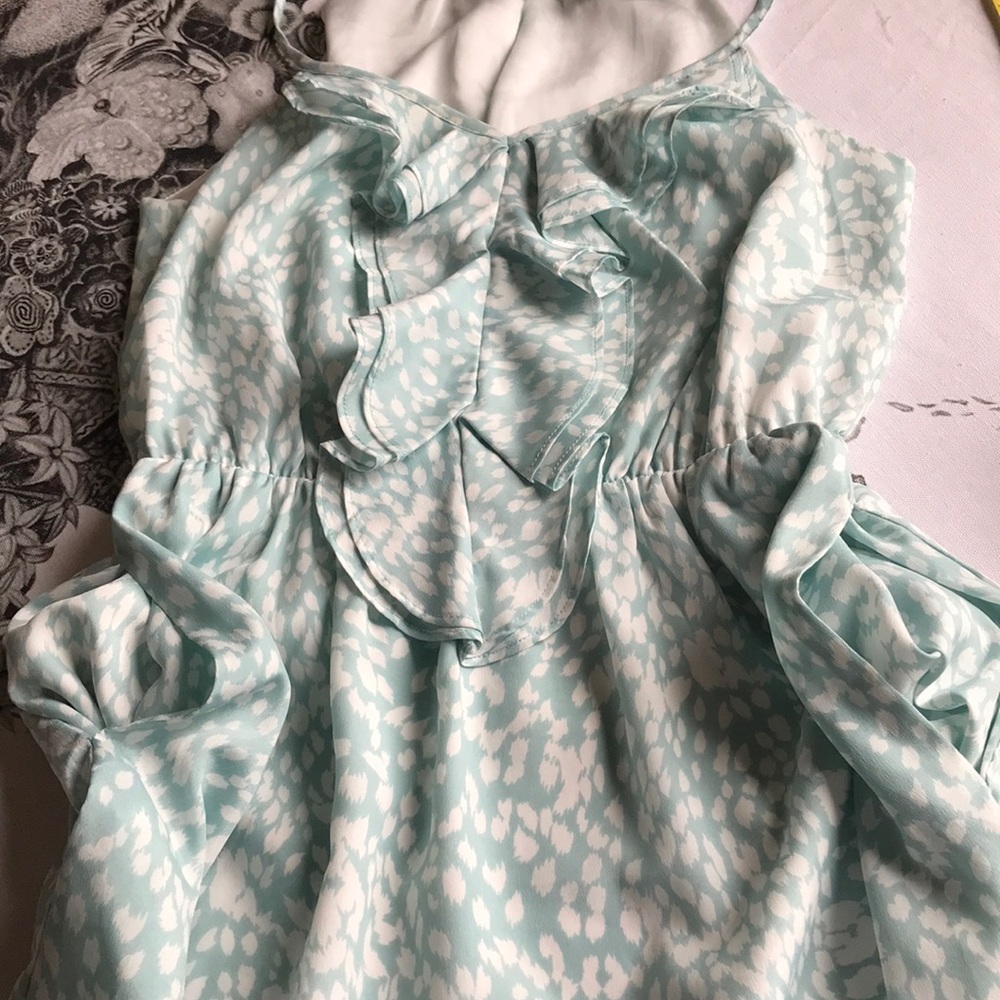 Dress - Picture 6 of 6